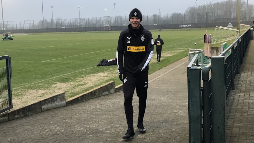 Nico Elvedi hat seine Nackenprobleme überwunden und will gegen Mainz 05 wieder spielen.