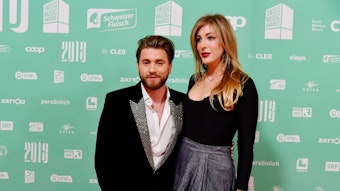 Alana Netzer (r.) und Freund Baschi bei den Swiss Music Awards am 09.02.2018 in Zürich.