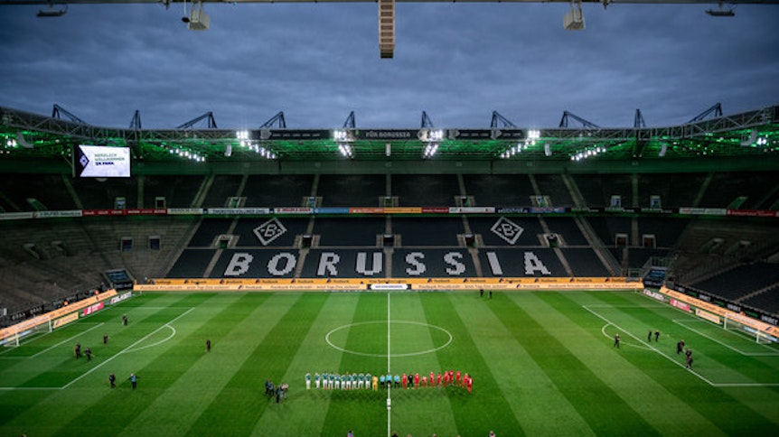 Im Borussia-Park fand am 11. März das erste und bislang einzige Geisterspiel der Bundesliga-Geschichte statt.