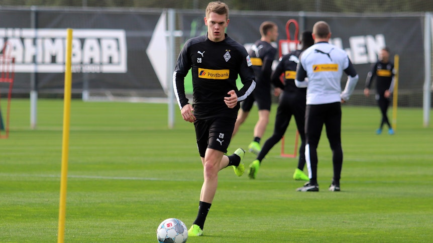 Matthias Ginter von Borussia Mönchengladbach ist mit der Bundesliga aufgewachsen und zieht einen Wechsel ins Ausland nicht zwingend in Erwägung.