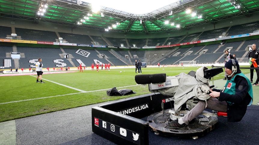 Nur rund 300 Leute werden beim Spiel zwischen Borussia Mönchengladbach und Bayer 04 Leverkusen dabei sein können.