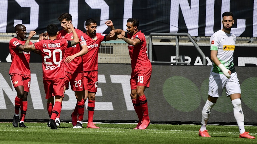 Bayer 04 Leverkusen jubelt über das 1:0 gegen Borussia Mönchengladbach – und am Ende einmal öfter als die Fohlen.
