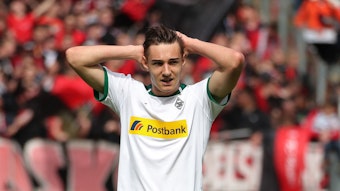 Mittelfeldspieler Florian Neuhaus hat bei Borussia Mönchengladbach eine prächtige Entwicklung genommen. Die Coronakrise bremst den gebürtigen Bayern nun aus.