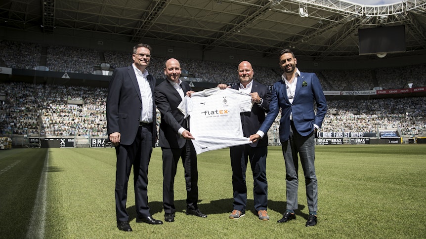 Der Vertrag zwischen Borussia Mönchengladbach und dem neuen Hauptsponsor Flatex läuft vorerst bis 2023.