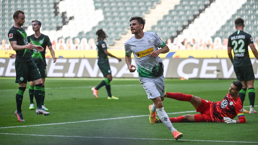 Jonas Hofmann trifft gegen den VfL Wolfsburg doppelt.