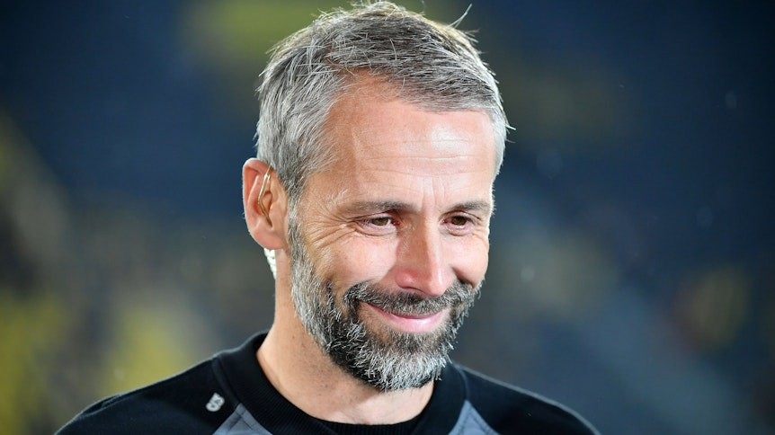 Borussia Mönchengladbachs Trainer Marco Rose lacht.