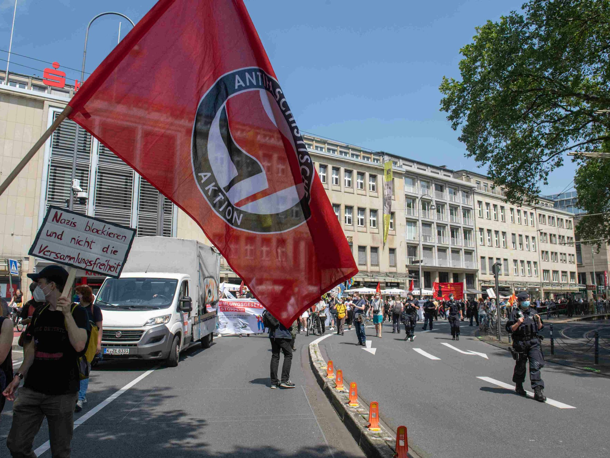 Demo am Neumarkt in Köln gegen das geplante Versammlungsgesetz NRW.