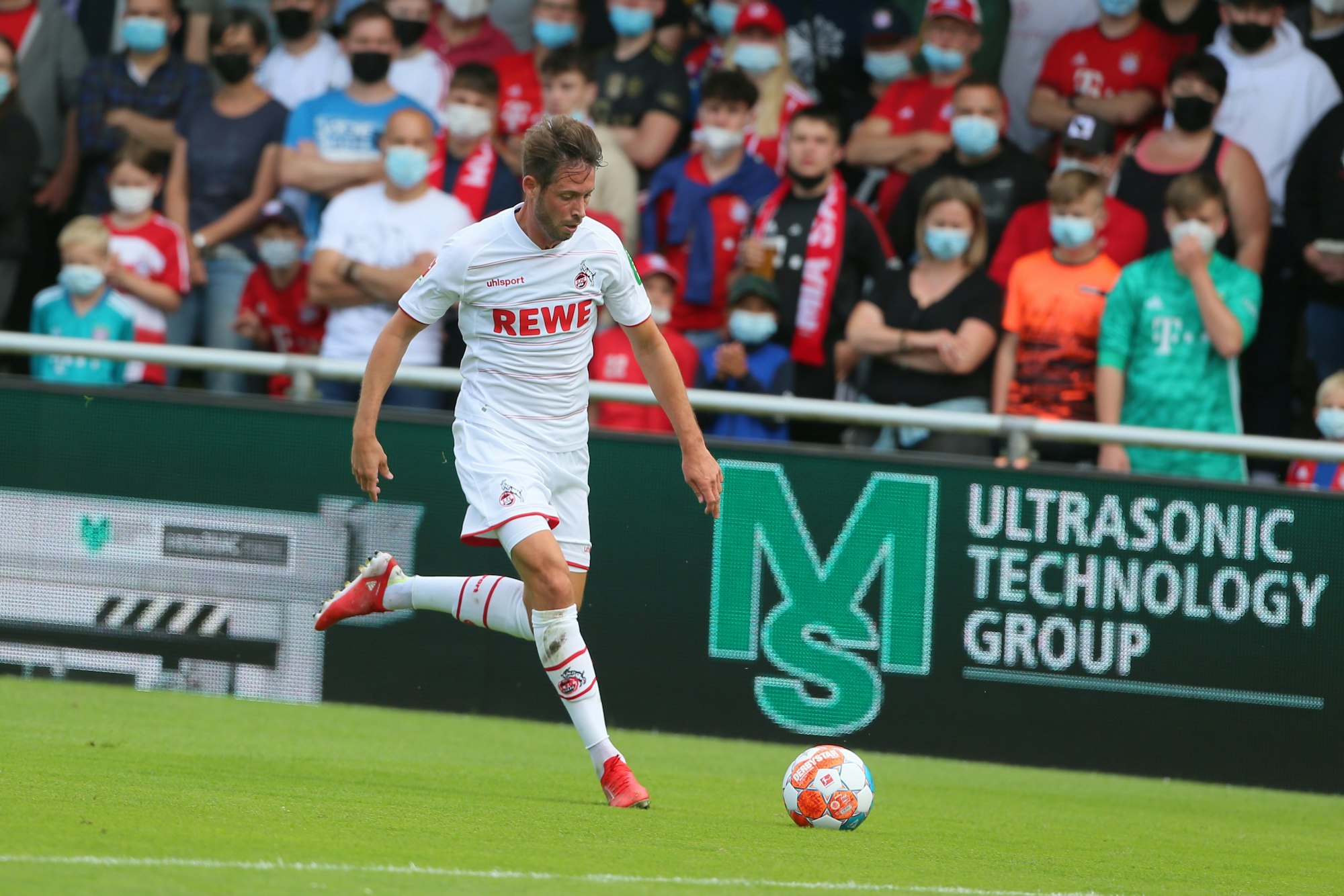 Mark Uth spielt für den 1. FC Köln gegen den FC Bayern München.