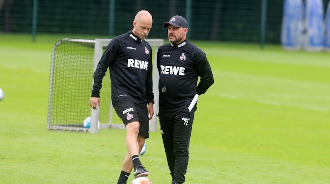 Co-Trainer Rene Wagner Steffen Baumgart beim Training des 1. FC Köln