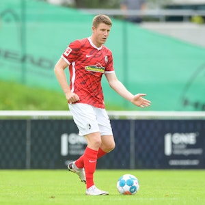 Dominique Heintz im Testspiel des SC Freiburg gegen den FC Vaduz