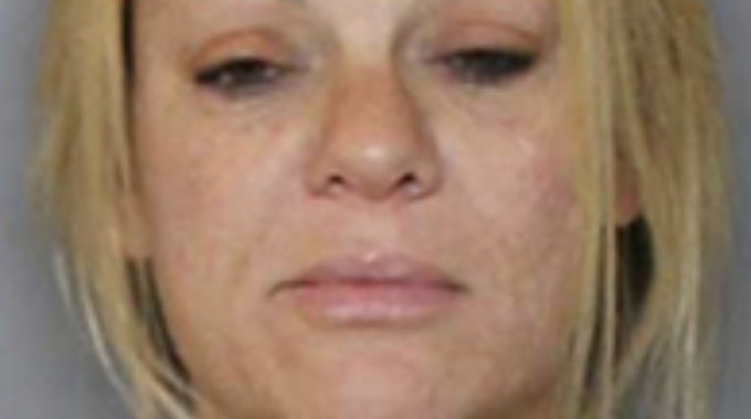 Heather A. Kennedy (42) auf einem Polizeifoto. Die Frau war nackt in Florida in einen fremden Pool eingestiegen und weigerte sich, zu gehen. Foto: Charlotte County Sheriff's Office