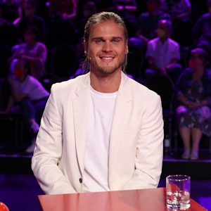 Rúrik Gíslason in der RTL-Show "5 gegen Jauch", Ausstrahlung am 7.8.2021