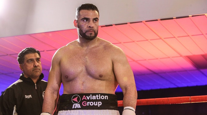 Mahmoud Charr während des Box-Kampfes gegen Christopher Lovejoy am 15. Mai 2021.