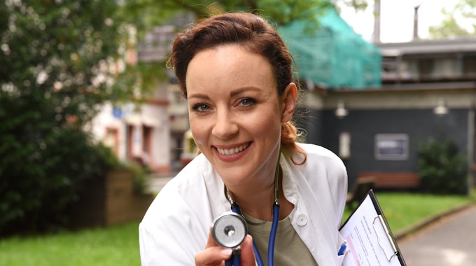 Sängerin Jasmin Wagner „Blümchen “spielt eine Ärztin in der Serie „Alles was zählt“.