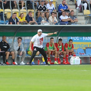 Steffen Baumgart beim DFB-Pokal-Spiel FC Carl Zeiss Jena gegen 1. FC Köln