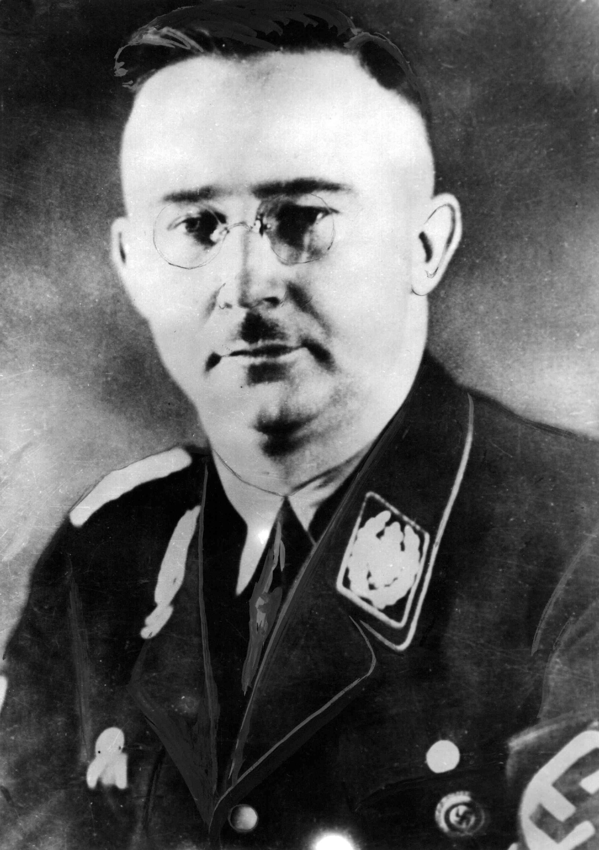 Reichsführer SS Heinrich Himmler im Portrait.