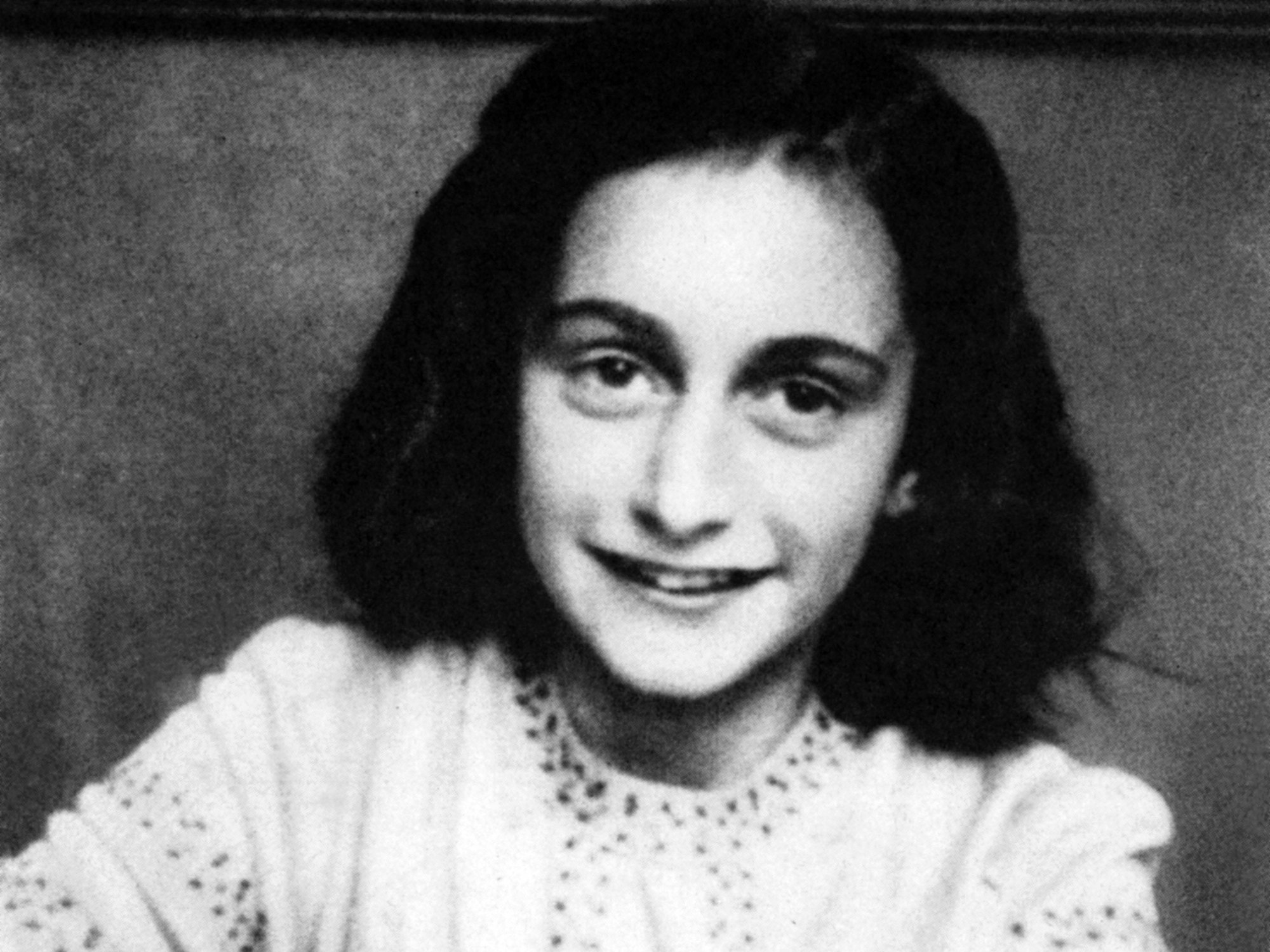Peinlicher Fehler beim FC Everton: Anne Frank (1929-1945) wurde in einem Video über Corona-Opfer gezeigt.