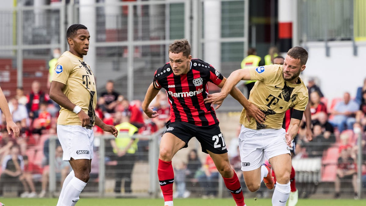 Florian Wirtz im Testspiel von Bayer 04 Leverkusen gegen den FC Utrecht. 