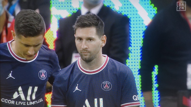 Lionel Messi wird bei Paris Saint-Germain im Spiel bei Stade Reims eingewechselt.