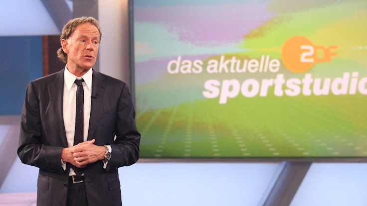 Wolf-Dieter Poschmann moderiert das ZDF-Sportstudio.