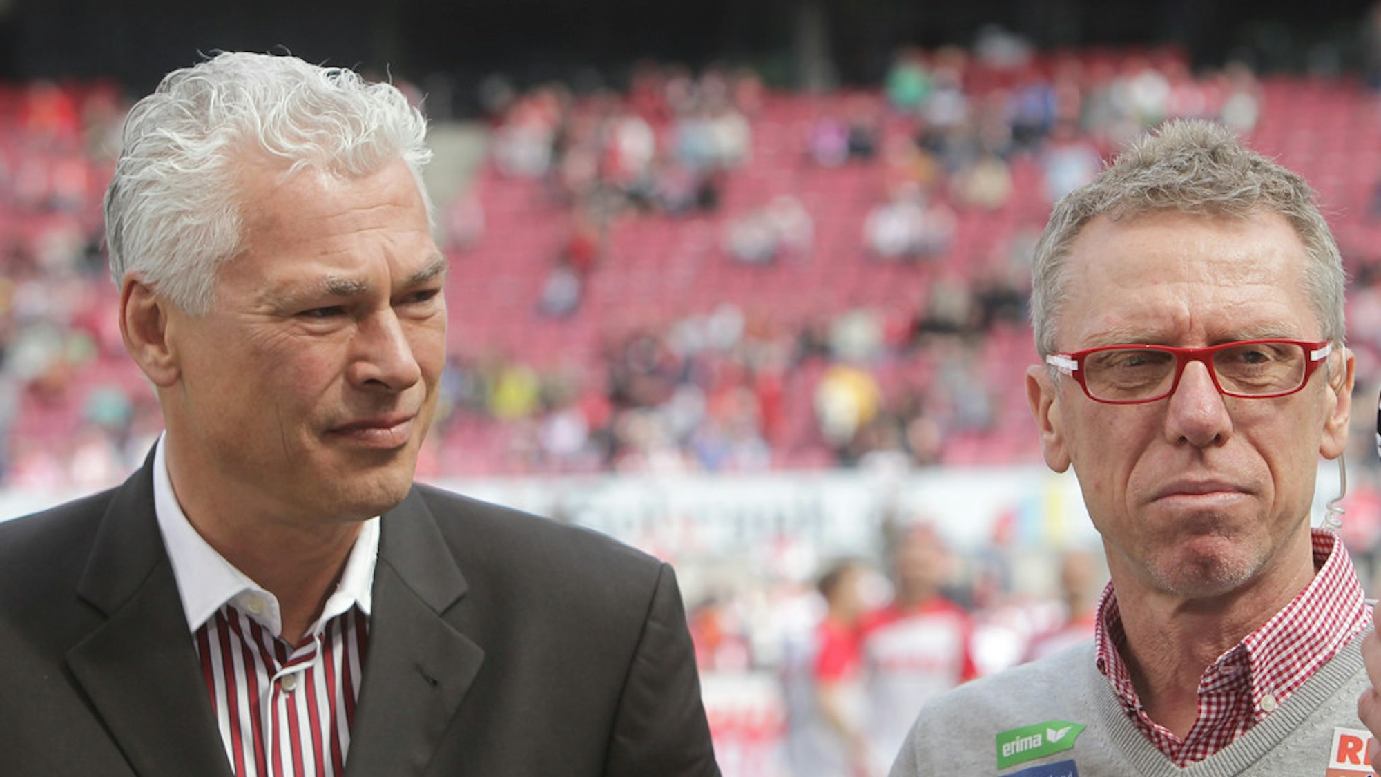 Toni Polster und Peter Stöger im Rhein-Energie-Stadion. Das Bild wurde im April 2015 aufgenommen.