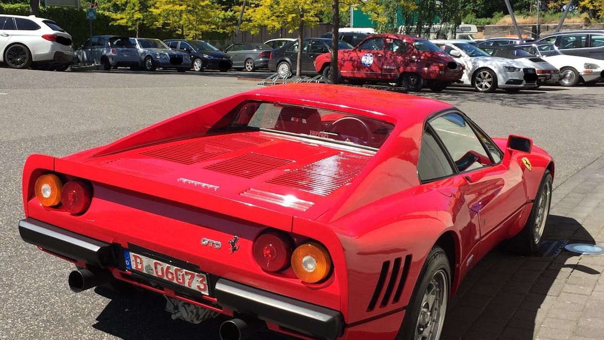 Dieses am 13. Mai 2019 von der Polizei Düsseldorf zur Verfügung gestellte Foto zeigt einen Ferrari. Ein Dieb nutzte die Gelegenheit einer Probefahrt und entwendete am 13.05.2019 in Neuss-Uedesheim den seltenen Ferrari GTO.&nbsp;