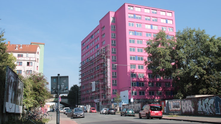 Das Gebäude des Pascha-Bordells wurde pink gestrichen.
