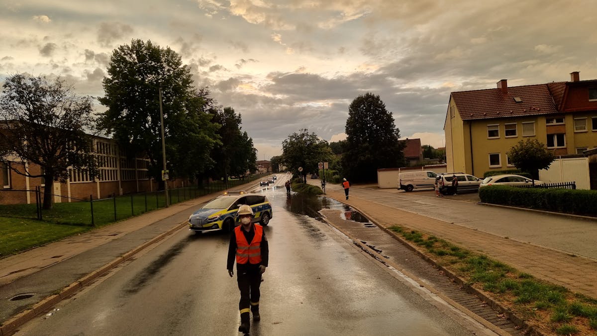 Die Stockumer Straße in Werne stand am 10. September 2021 unter Wasser.&nbsp;