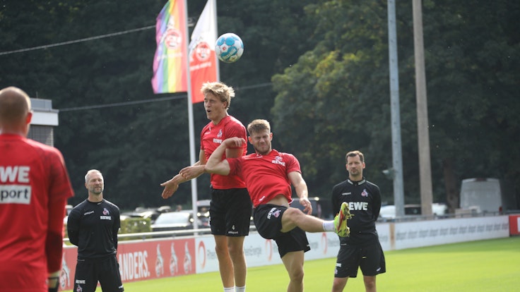 Jan Thielmann und Timo Hübers trainieren beim 1. FC Köln.