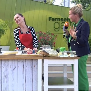 ZDF Fernsehgarten am 12.09. mit Moderatorin Andrea Kiewel und Jeanette Marquis +++ Screenshot zur Berichterstattung erstellt