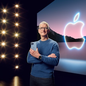 Apple-Chef Tim Cook präsentiert am Dienstag, 14. September 2021, in einer aufgezeichneten Online-Übertragung das neue iPhone 13 Pro.