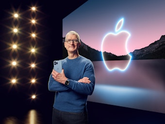 Apple-Chef Tim Cook präsentiert am Dienstag, 14. September 2021, in einer aufgezeichneten Online-Übertragung das neue iPhone 13 Pro.
