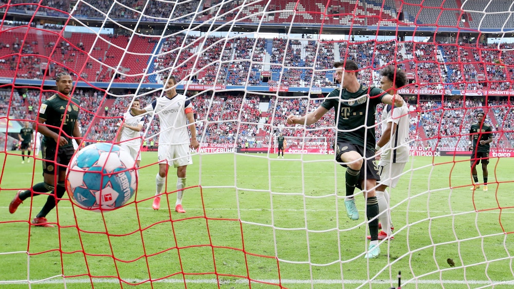 Robert Lewandowski erzielt sein Tor gegen den VfL Bochum