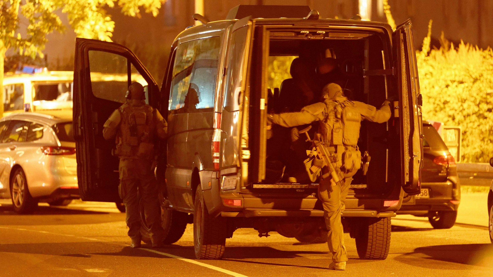 Einsatzkräfte der Polizei waren am Freitagabend (17. September 2021) in einem Düsseldorfer Hotel im Einsatz.