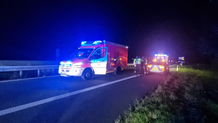 Zwei junge Männer sind bei einem Unfall auf der A43 bei Recklinghausen-Nord am frühen Montagmorgen (20. September) schwer verletzt worden. Es waren offenbar Drogen im Spiel.
