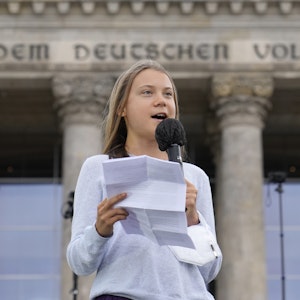 Greta Thunberg spricht am Freitag (24. September) vor dem Bundestag in Berlin.