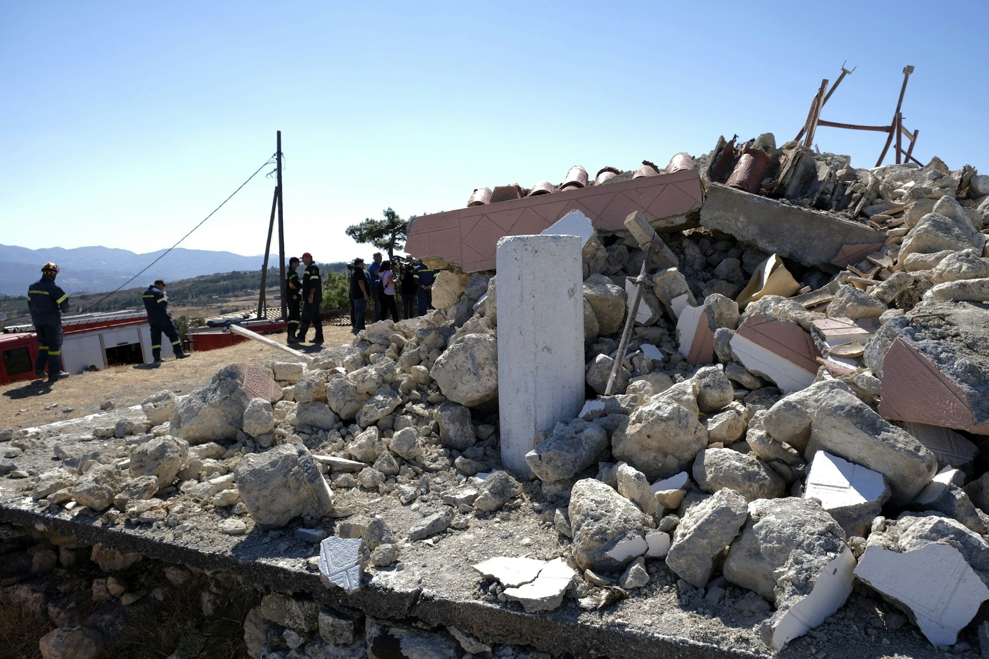 Durch das Erdbeben auf Kreta sind etliche Steinhäuser zerstört worden.
