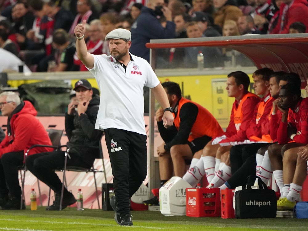 Steffen Baumgart trainiert den 1. FC Köln gegen Greuther Fürth.