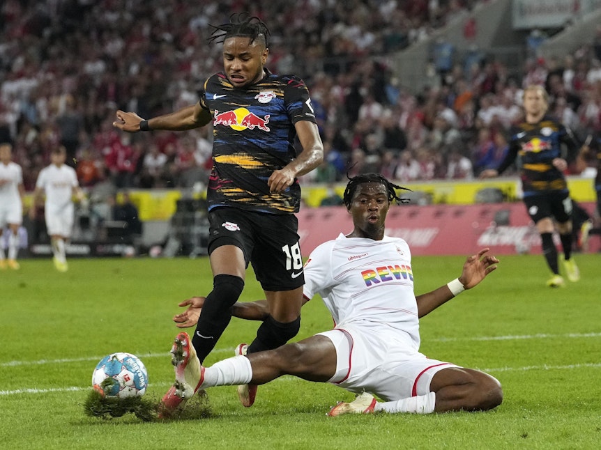 Kingsley Ehizibue spielt für den 1. FC Köln gegen RB Leipzig.