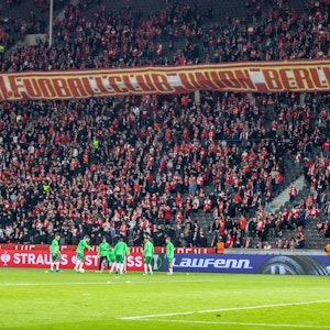 Fans von Union Berlin im Spiel der UEFA Conference League gegen Maccabi Haifa