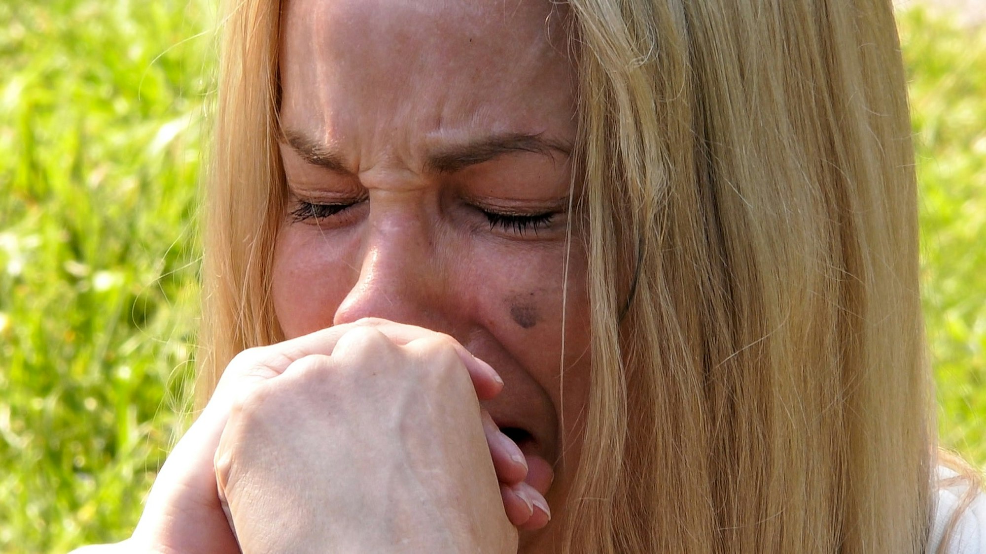 Michelle Monballijn weint bittere Tränen. Foto: RTL