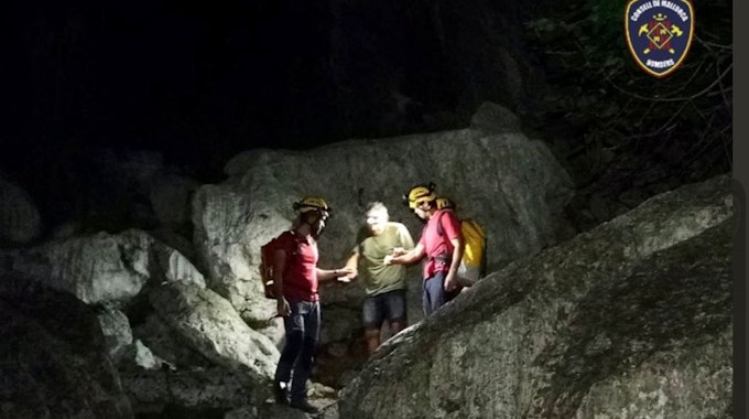 Die Feuerwehr auf Mallorca hat am Montag (18. Oktober 2021) vier deutsche Wanderer aus einer Schlucht gerettet.
