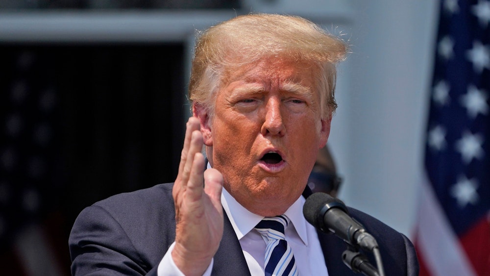 Donald Trump, ehemaliger Präsident der USA, spricht im Juli 2021 im Trump National Golf Club.
