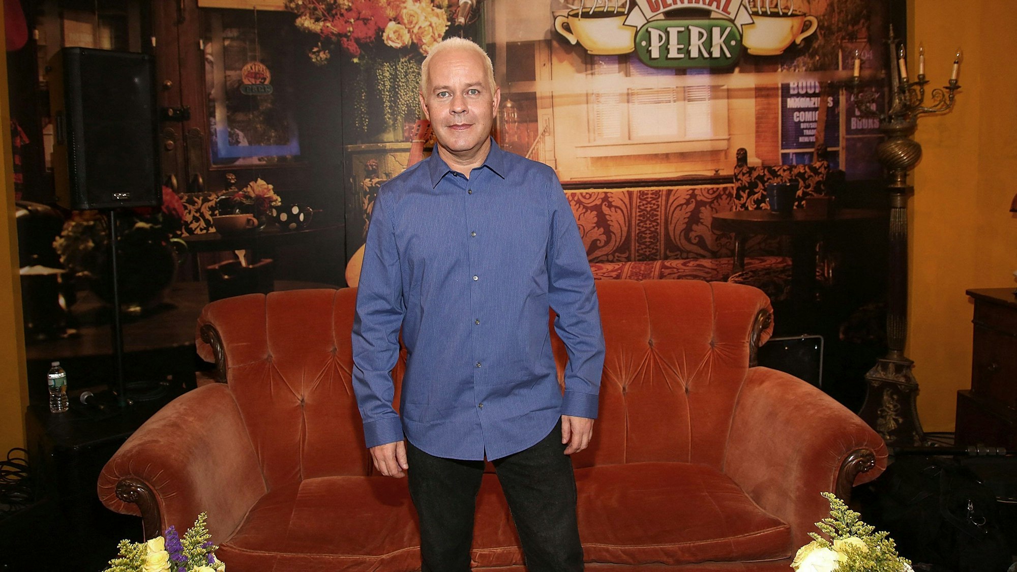 In this file photo actor James Michael Tyler attends the Central Perk Pop-Up Celebrating The 20th Anniversary Of "Friends" on September 16, 2014 in New York City. - Actor James Michael Tyler who played coffee shop manager Gunther on the hit sitcom "Friends" died October 24, 2021 at age 59, US media reported.