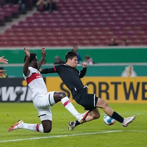 Jorge Meré und Timo Hübers legten im Spiel gegen den VfB Stuttgart am 27. Oktober 2021 einen starken Auftritt hin.