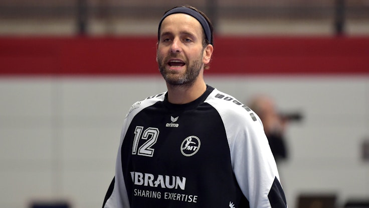 Silvio Heinevetter während eines Handball-Spiels in Minden