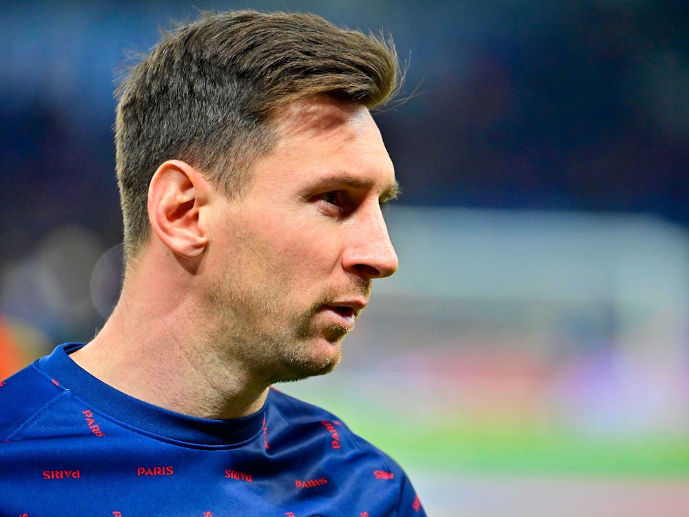 PSG-Star Lionel Messi beim Aufwärmen vor dem 2:1-Sieg über den LOSC Lille