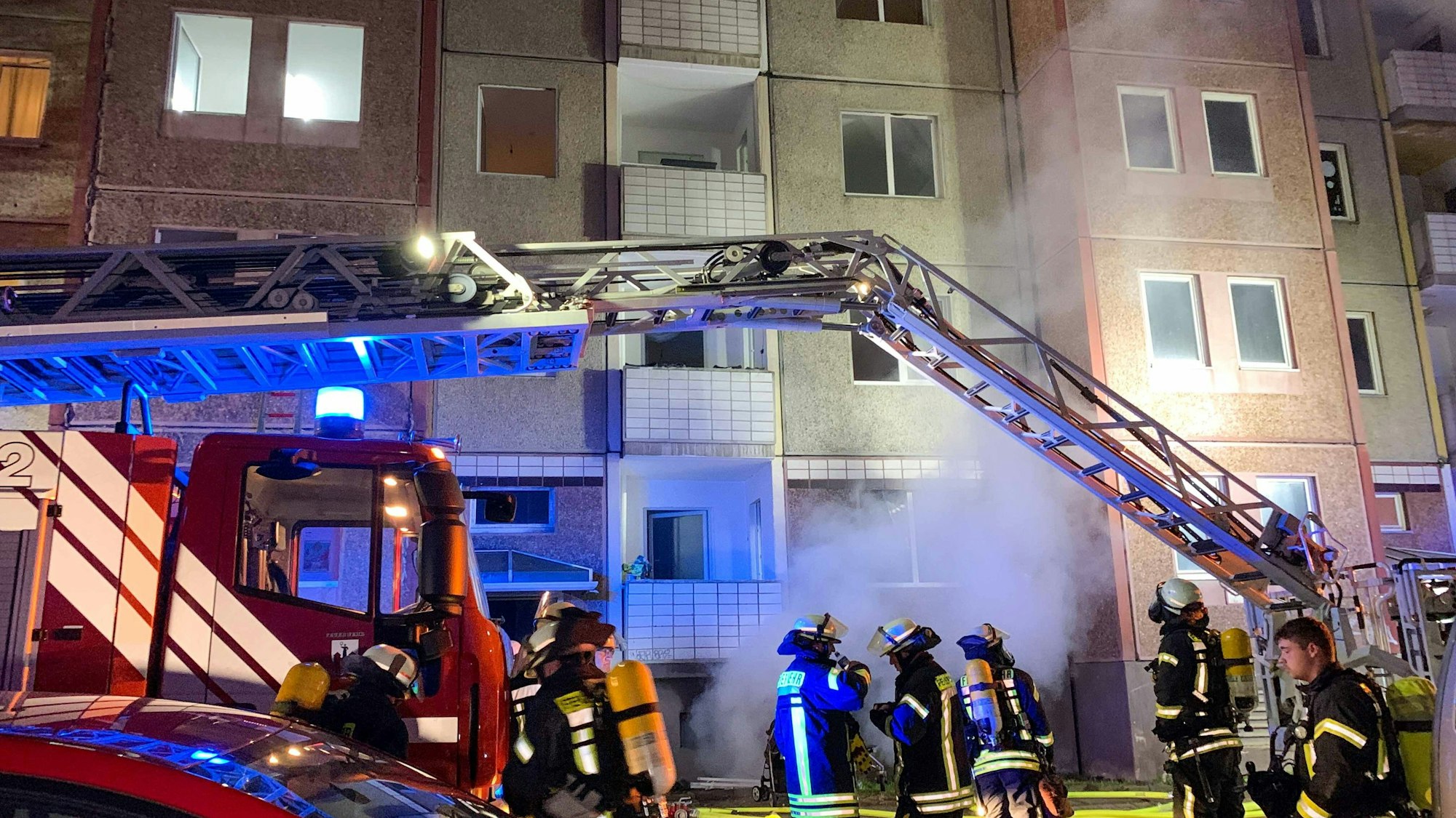 Brand in Mehrfamilienhaus in Magdeburg