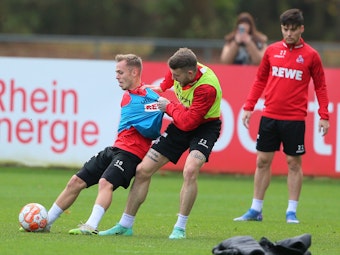 Justin Petermann trainiert mit den Profis des 1. FC Köln.