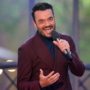 Der italienische Musiker und Sänger Giovanni Zarrella singt in der Aufzeichnung der "Ross Antony Show".